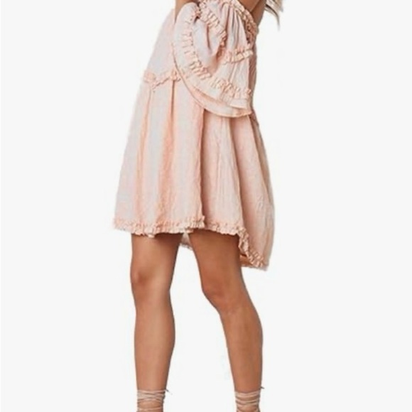 NEW! Flirty & Feminine: Blush Pink Off-Shoulder Dress - Style Dome (Size M) - Picture 5 of 7